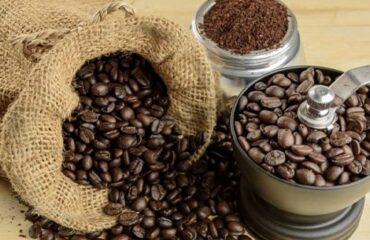 آیا درجه آسیاب قهوه در بهتر شدن طعم قهوه تاثیر دارد؟