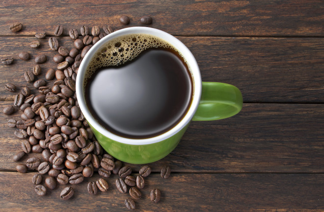 یک ماگ قهوه بدون کافئین