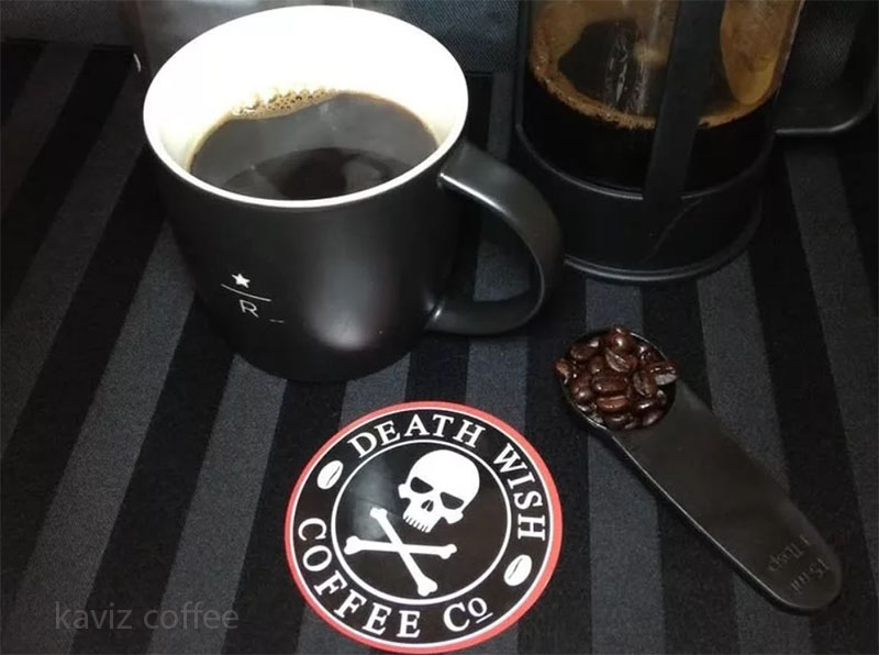 فنجان قهوه آرزوی مرگ